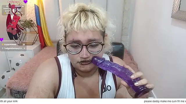 Chat +18 de Echypyon_ ao vivo