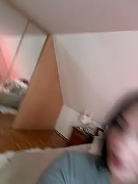 Chat XXX ao vivo de YourLittleDevil