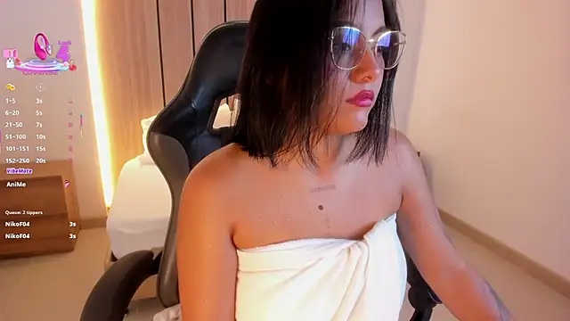 nina_desire_ Live XXX-chat