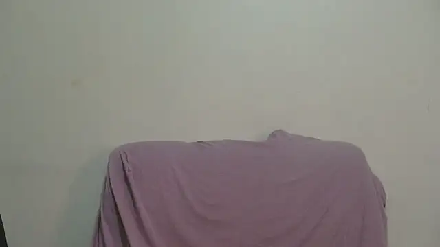 Czat XXX na żywo – sluttylaura21