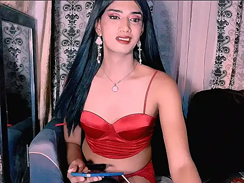 Chat +18 de Queeny_Cassandra ao vivo
