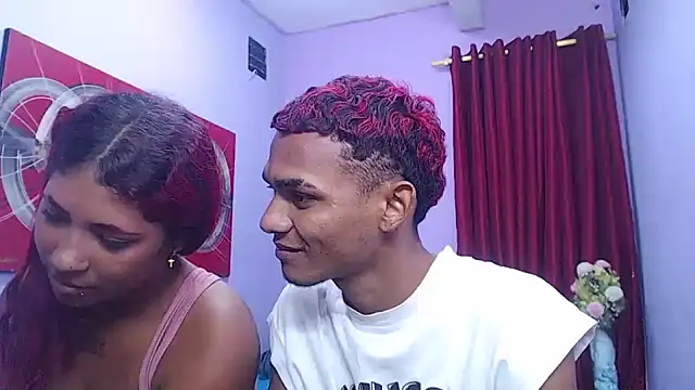 Chat XXX en directo de black_twinks