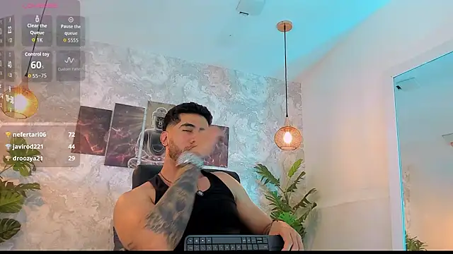 Онлайн чат XXX Nate_franco