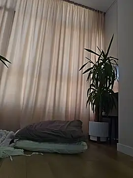 Онлайн чат XXX Miss_Magic_Eyes_