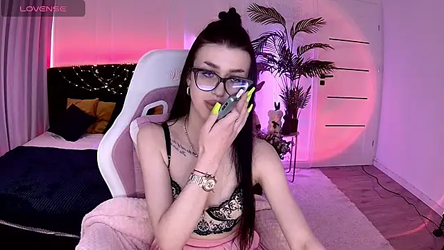 Czat XXX na żywo – Ariella_Me