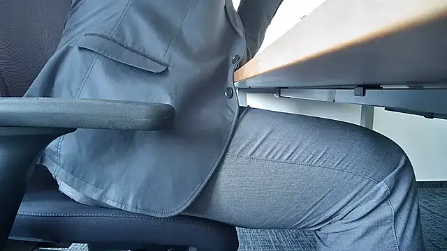 Show modela 69bezfleku na web-kameri