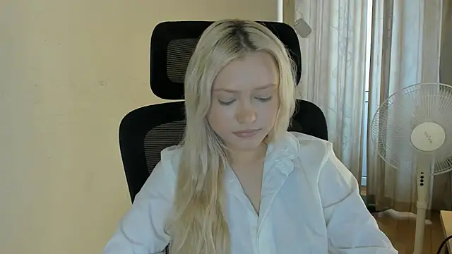 MidnightPoise – Live XXX-chat
