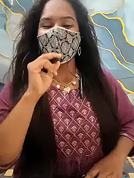 Tamil_Charu_ élő XXX-chatje