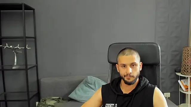 TroyWadee's Live XXX Chat