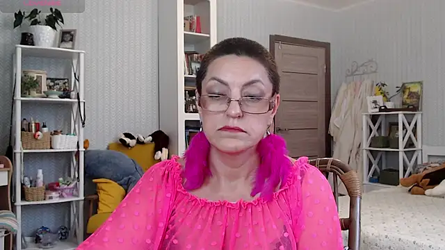 BloomingAllure Chat XXX live