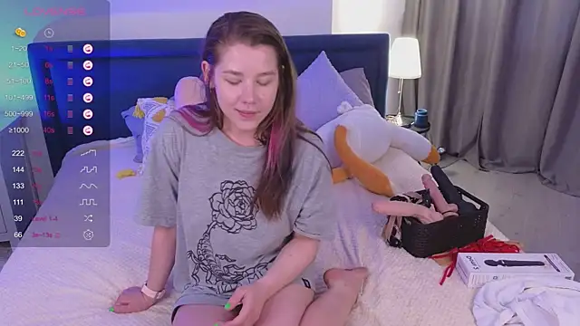Mira_Falls' Live XXX Chat
