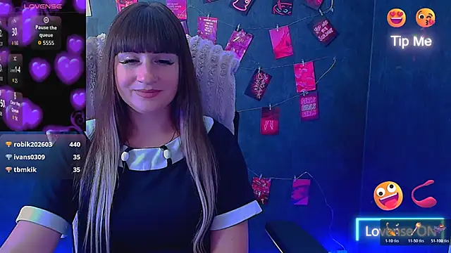 Chat XXX en directo de Violla_My