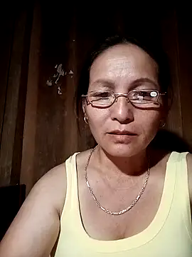 Chat XXX en directo de Cucci07