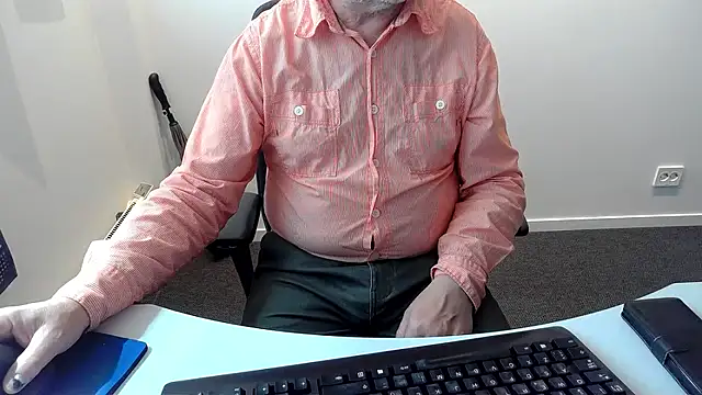 Živý XXX chat Buggemann
