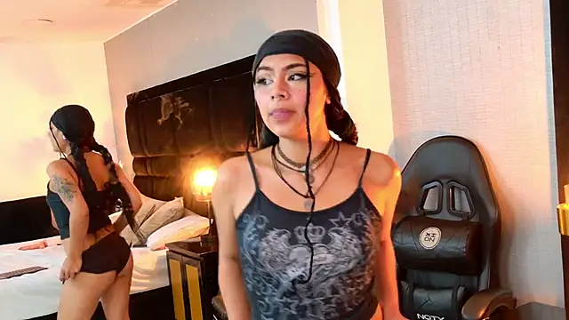 Chat XXX en directo de KloheMoon