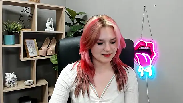 SweetLilyxo Live XXX Chat
