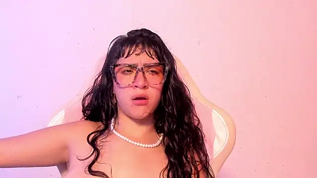 kitty__chs – Live XXX-chat