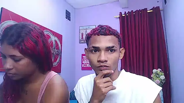 Chat XXX en directo de black_twinks