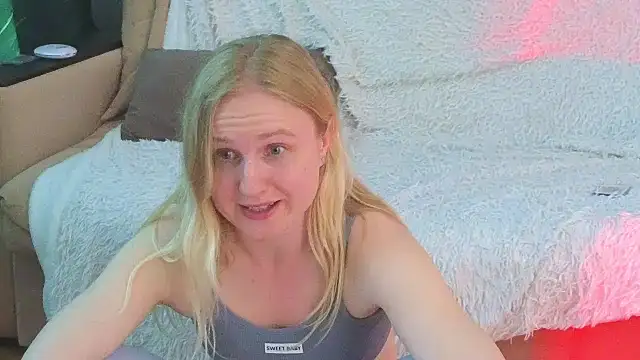 Chatroom XXX en direct de Lanavi_Smile