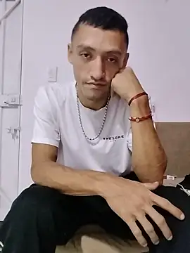 Chat XXX en directo de TuCanero23cm