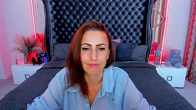 แชท XXX สดของ Rebecca_Diamond