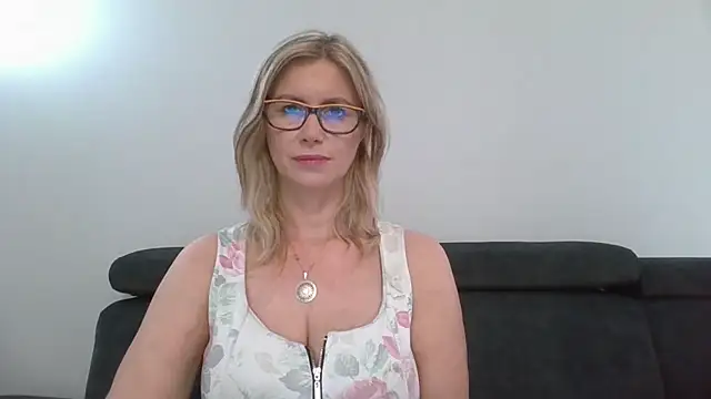 Chat XXX ao vivo de DoreenSexy