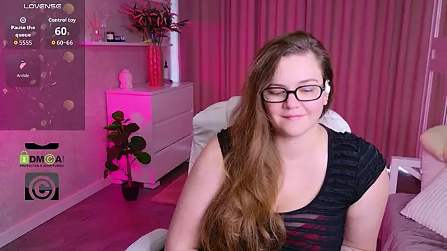 KellyKleine Live XXX Chat