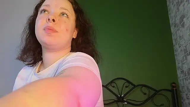 Vlada_vv's Live XXX Chat