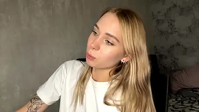 Živý XXX chat LexaLuxgrey