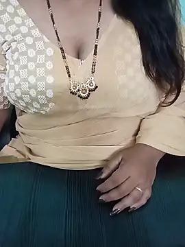 your-sameera Adlı Modelin Canlı XXX Sohbeti