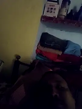 Chat +18 de Priyasexcpl ao vivo