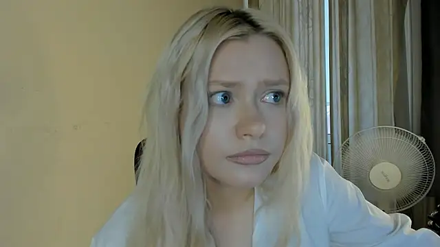 Chatroom XXX en direct de MidnightPoise