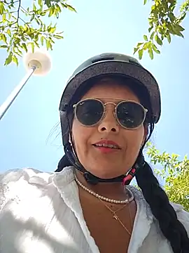 bellapaty live XXX chat