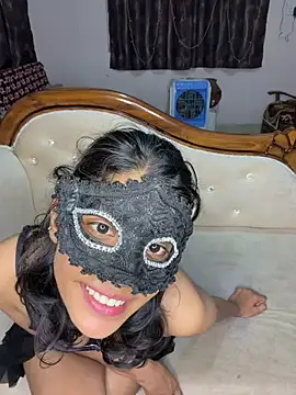 Chatroom XXX en direct de Love_Birds00