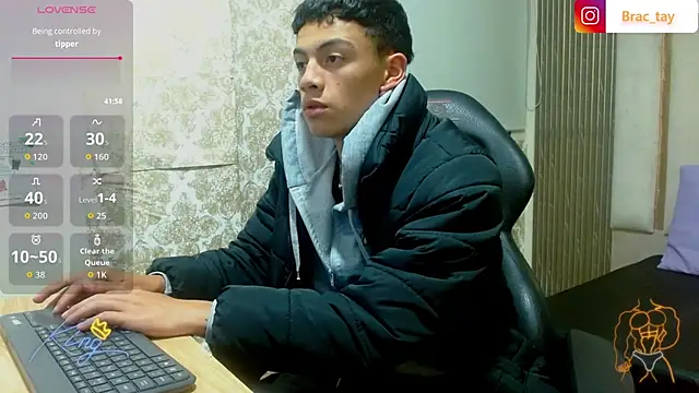 Онлайн чат XXX Brac_tay