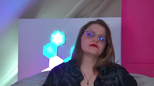 AlexaAvery Adlı Modelin Canlı XXX Sohbeti