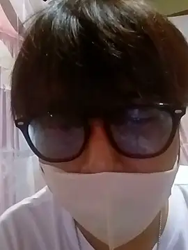 XXX chat uživo modela oni3no