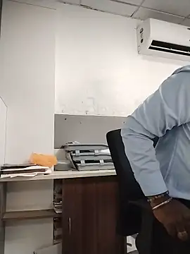 Desi_Lodo_Gujju_Boy Show Webcam