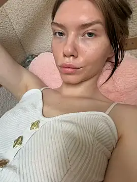 Lisaaa_Alisa's Live XXX Chat