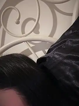 JIORYOvOのライブXXXチャット
