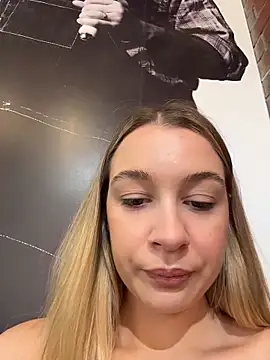 SashaCatt Live XXX-chat