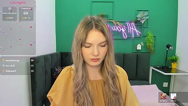 EvelineAmore XXX чат на живо