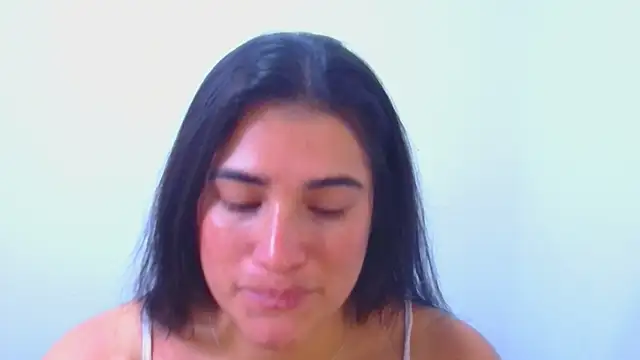 Chatroom XXX en direct de shyness_alice