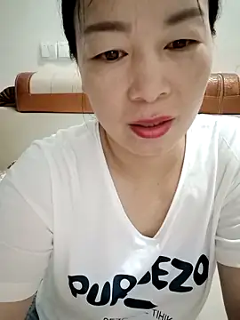 mimi2052's Live XXX Chat