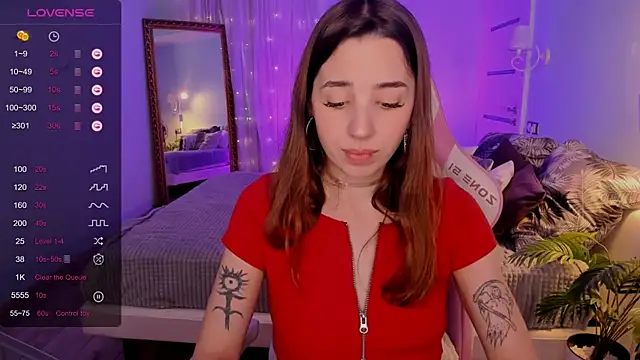 CharliGrace_ Adlı Modelin Canlı XXX Sohbeti