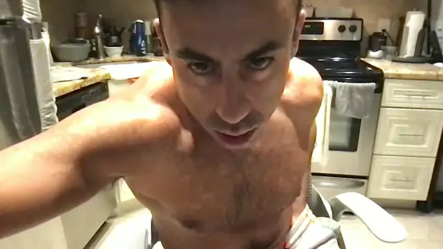 BigGuyMuscle's Live XXX Chat