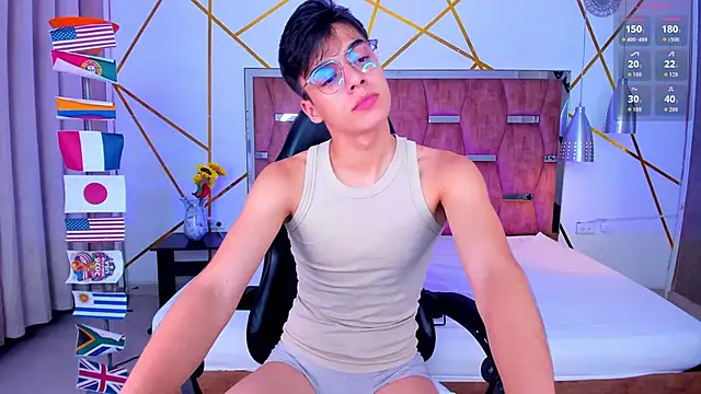 Gerony_ Live XXX Chat