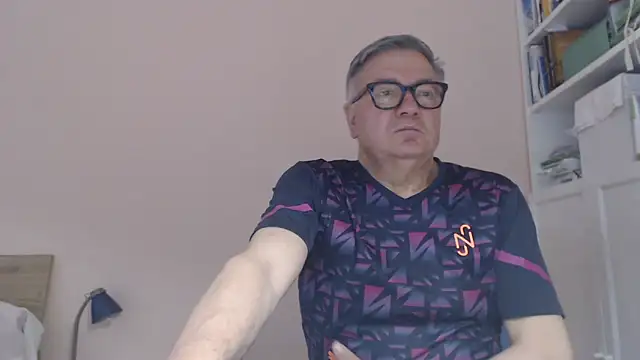 YOU6me Chat XXX live