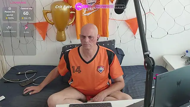 Pascal-1976 Live XXX-chat