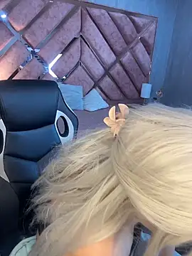 Czat XXX na żywo – lya_nekko_